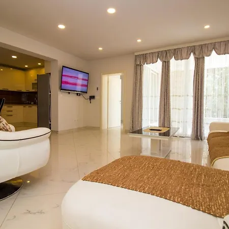 Kovac Apartments * Mostar